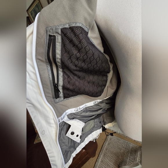 BODY GLOVE WINTER 2010 SKI HOODED JACKET Size M - Picture 9 of 15